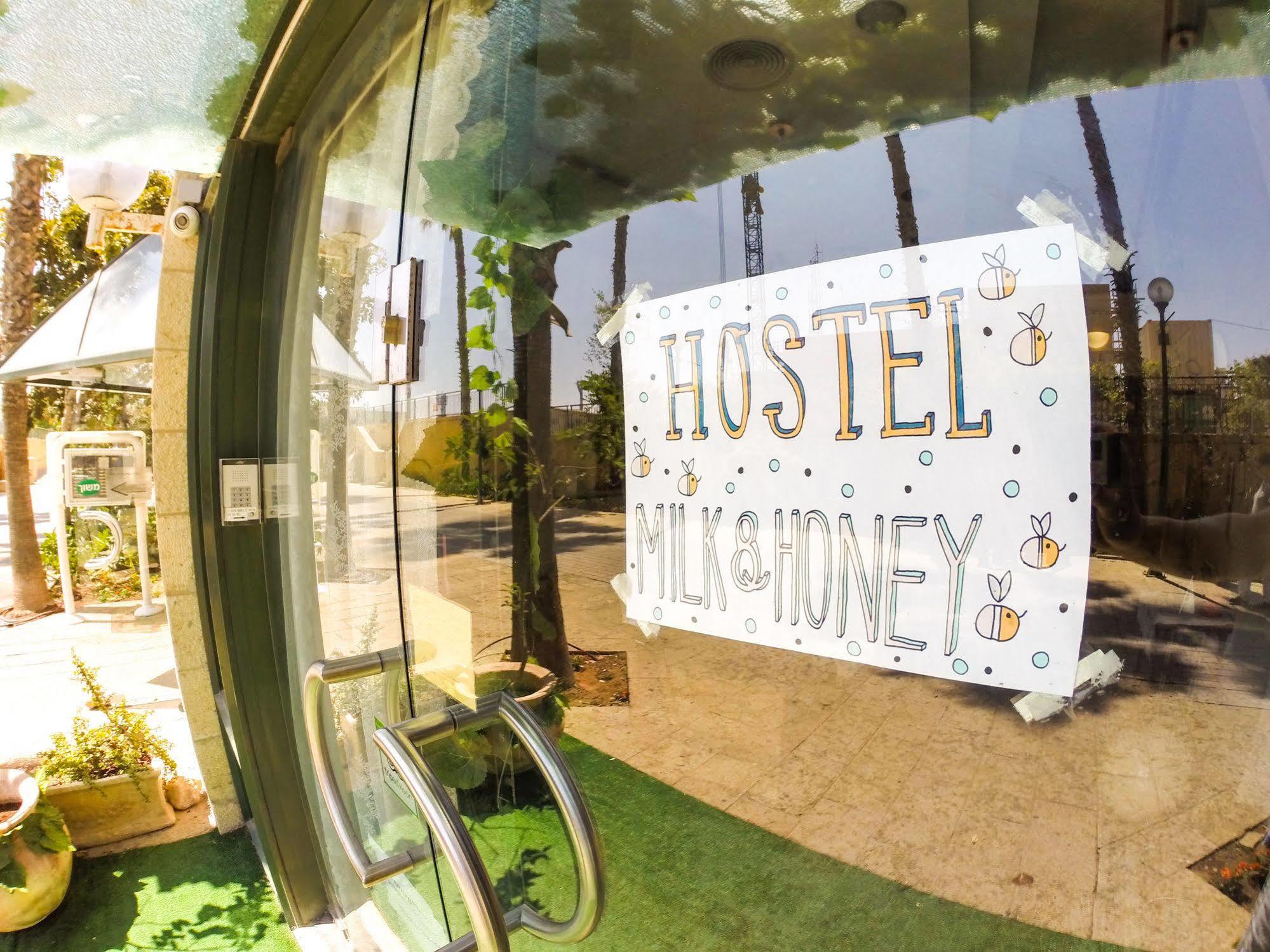 Milk & Honey Hostel Tel Aviv Exterior photo